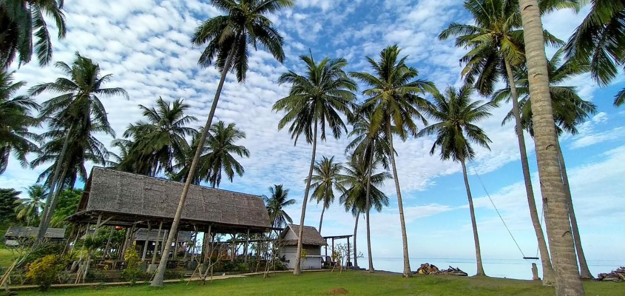 Sunari Beach Resort Selayar Matalalang Exterior photo